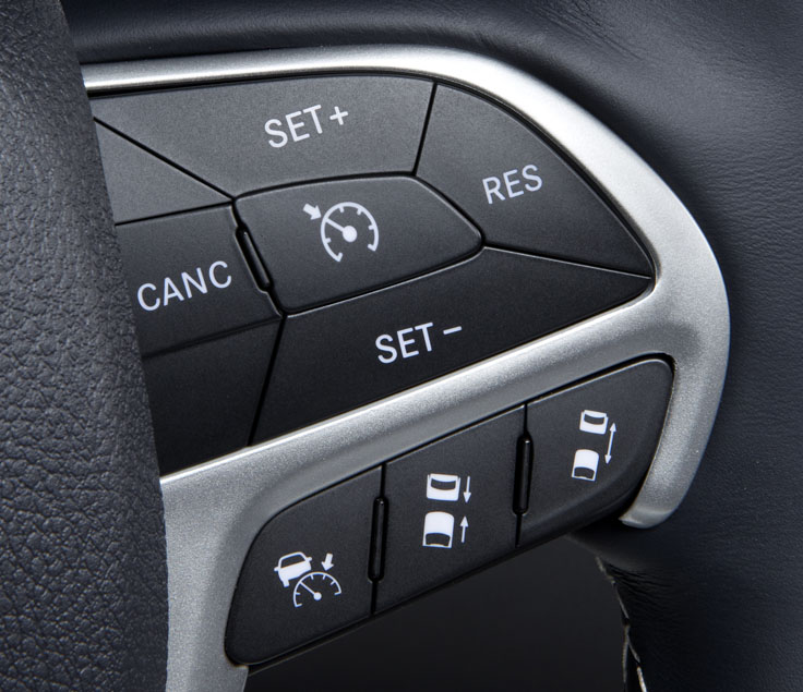 Jeep WK2 Grand Cherokee Cruise Control Systems 