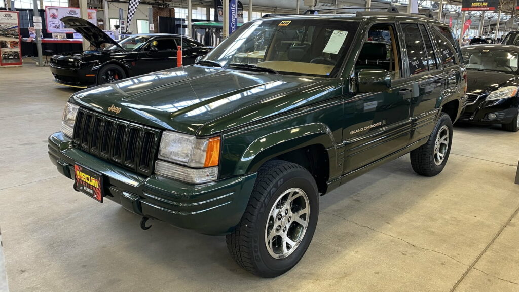 1997 Jeep Grand Cherokee wallpapers